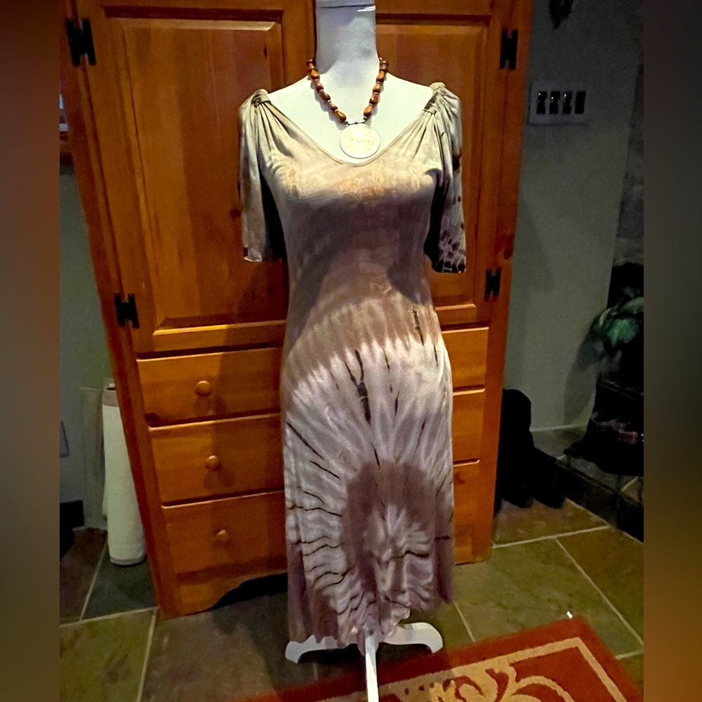 IDI by Mathew size medium tie-dyed dress soft buttery jersey fabric